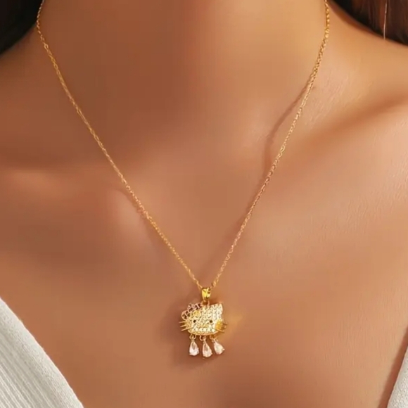 High Quality Niche Hello Kitty Gold Necklace - Picture 3 of 3